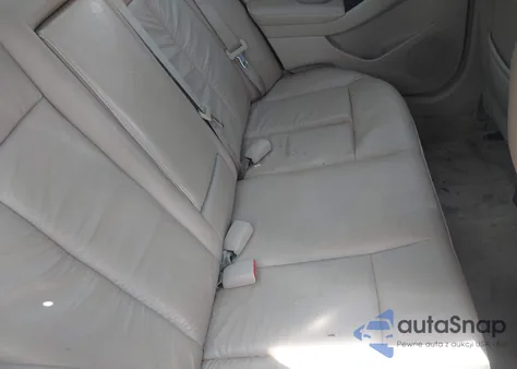 2010 Nissan Altima 2.5 S z USA, uszkodzony, nr VIN 1N4AL2AP5AC167124